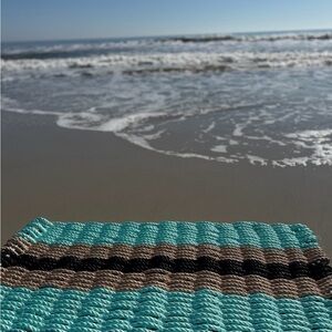 NEW Large Custom Made Lobster Rope Mat Turquoise, Tan & Black Striped 22”x40”